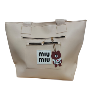 Sac à main femme beige avec poche zippée et porte-clé décoratif